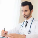 Как сохранить эластичность связок и избежать травм после 40 лет