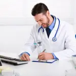 Удаление кисты яичника при отсутствии болей и нормальном цикле