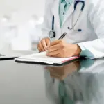 Почему нельзя лечить изжогу содой, мнение терапевта